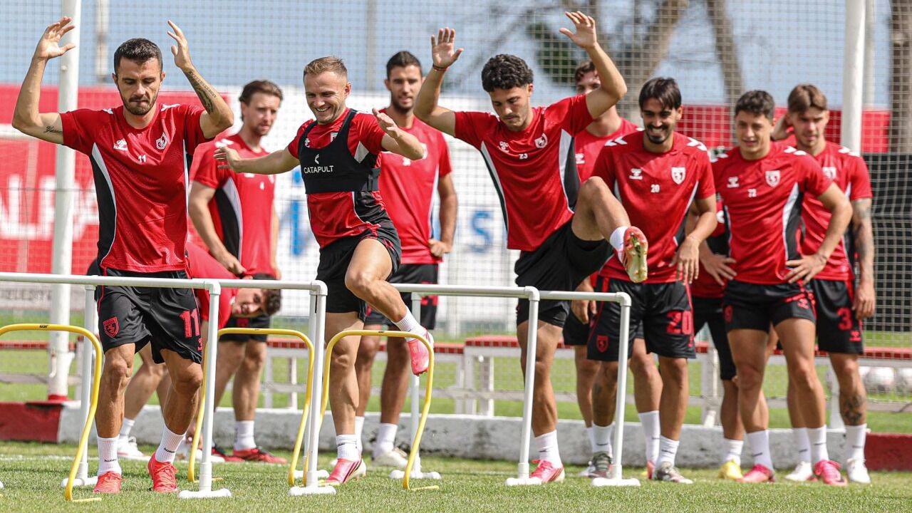 SAMSUNSPOR HABER Samsunspor’un Göztepe maçı kamp kadrosu belli oldu