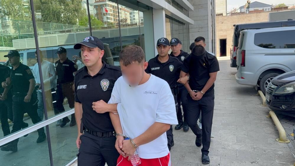 Samsun Haber. Samsun polisinden peş peşe operasyon! 4 şüpheli adliyeye sevk edildi