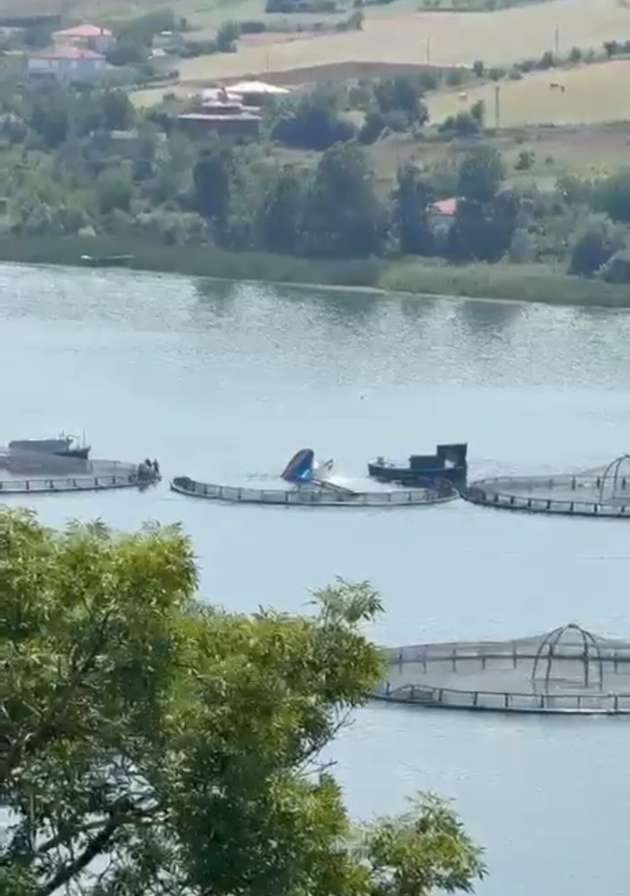 Samsun Haber: Samsun’da Derbent Barajı’nda vinç teknesi faciası!
