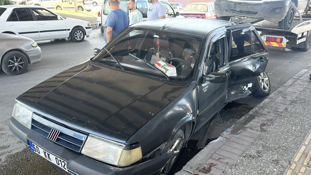 Samsun Haber: Samsun'da otomobil ile kamyonet çarpıştı!