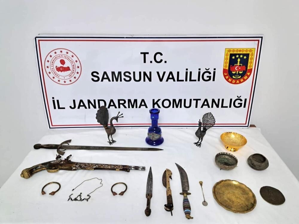 Samsun Haber. Samsun'da şüpheli araçtan bakın neler çıktı!