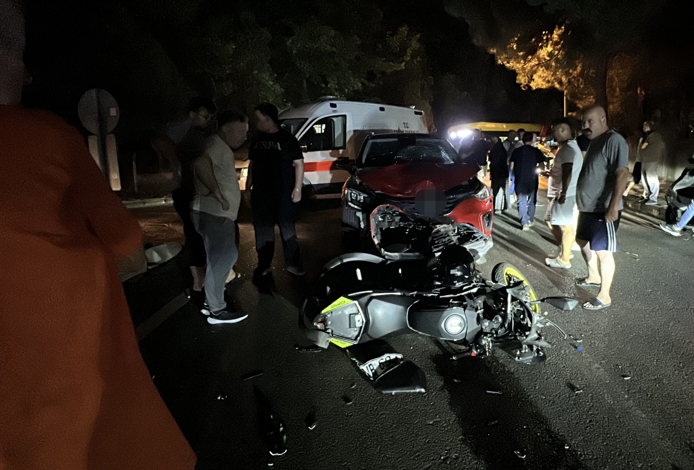 Samsun Haber. Samsun’da SUV araba ile motosiklet kafa kafaya çarpıştı!