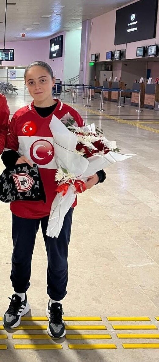 Samsunlu Yasemin Gür’e Milli Davet!