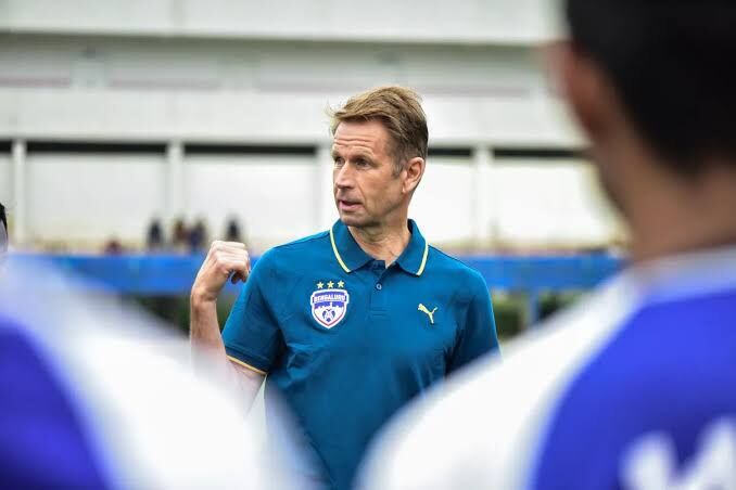 Samsunspor Haber: Samsunspor Futbol Akademisi'nde Jan van Loon dönemi