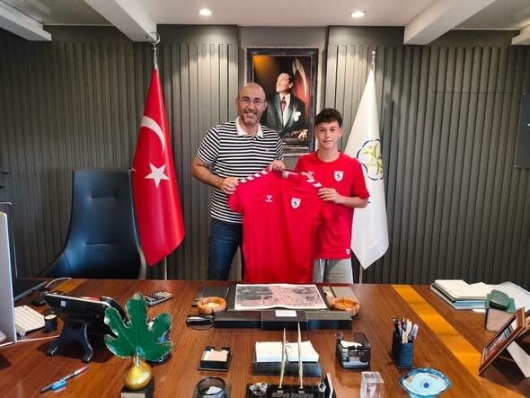 Samsunspor Haber: Samsunspor’a transfer oldu, ilk imzasını bu formaya attı