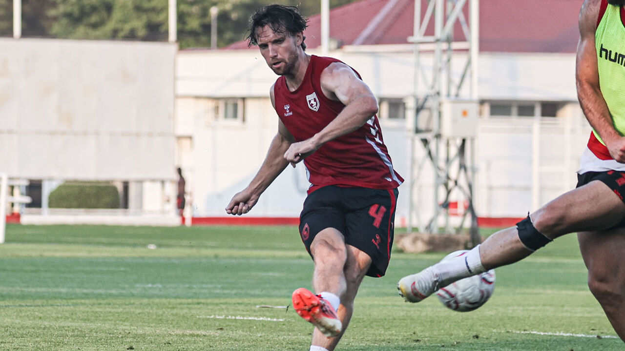 samsunspor haber: Samsunsporun Yeni Transferlerinden Watt Ilk Kez 11De