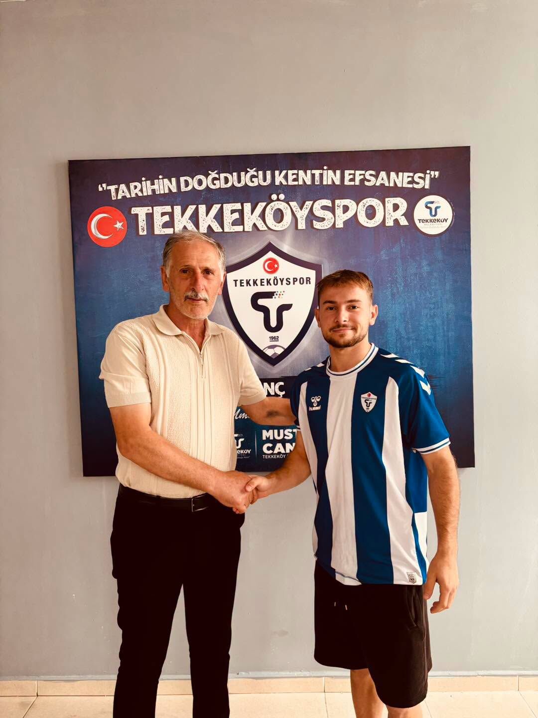 Tekkeköyspor'da istikrar hamlesi! İmzalar atıldı