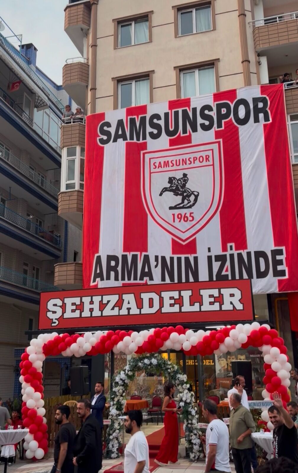 Samsunspor Haber: Şehzadeler taraftar grubu Atakum'da yeni merkezini açtı