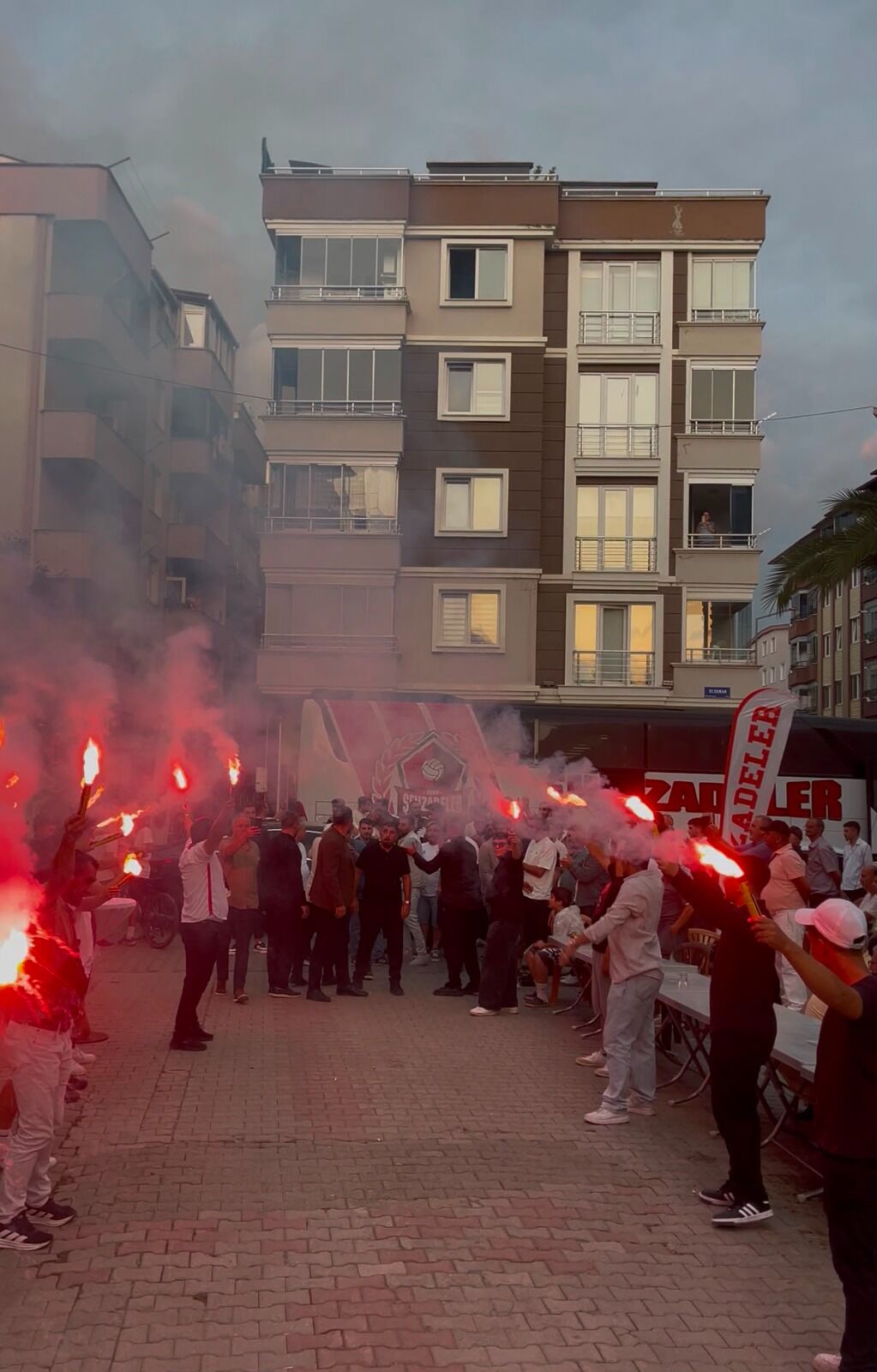 Samsunspor Haber: Şehzadeler taraftar grubu Atakum'da yeni merkezini açtı