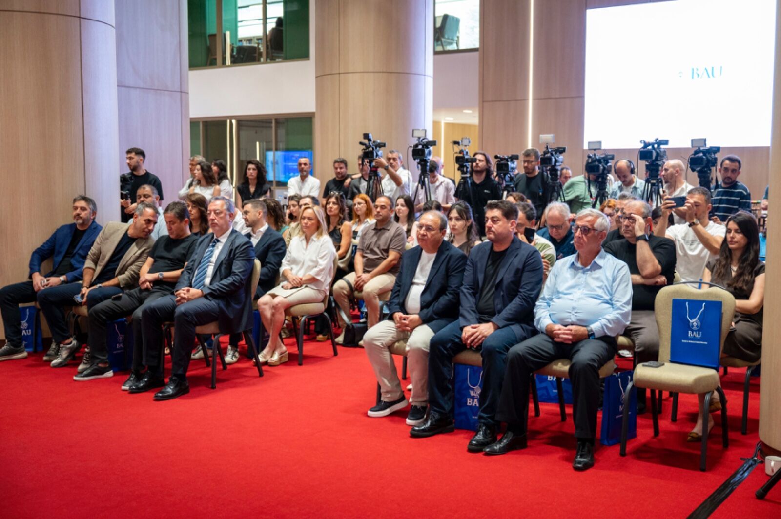 BAU'dan girişimci öğrencilere 200 milyon liralık yatırım desteği