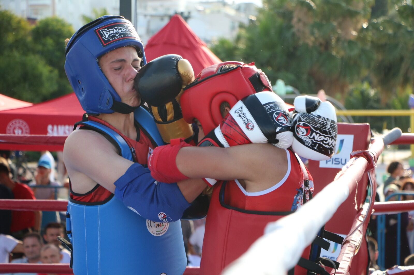 samsun haber Samsun'da Muay Thai heyecanı başladı: 229 sporcu ringe çıktı
