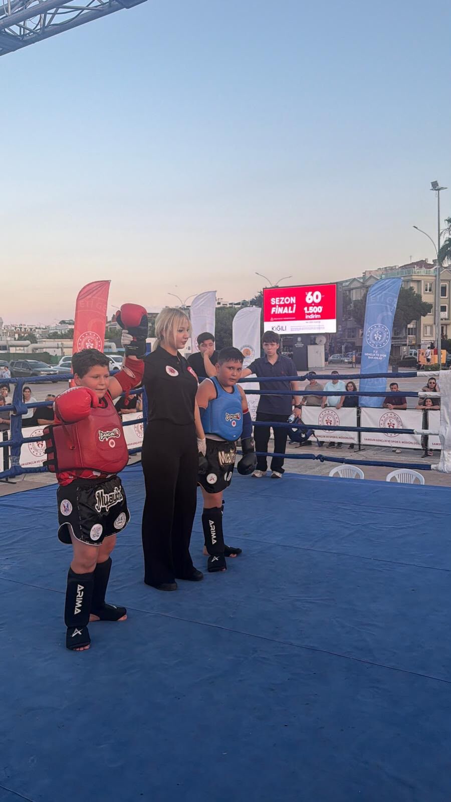 Samsun'da Muay Thai heyecanı: Madalya ve kupalar sahiplerini buldu