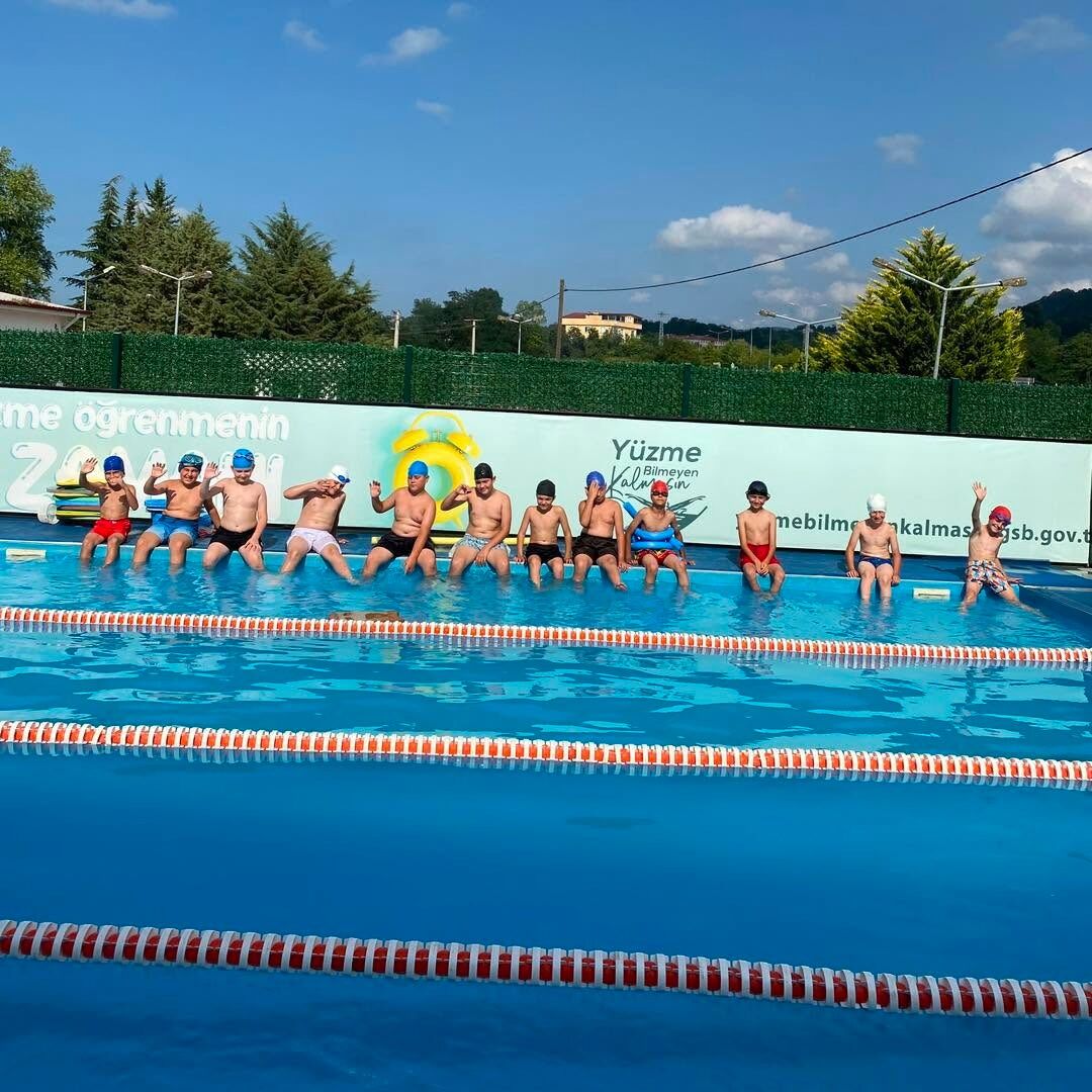 samsun haber: Salıpazarı’nda gençler spora doyuyor: 10 branşta ücretsiz eğitim
