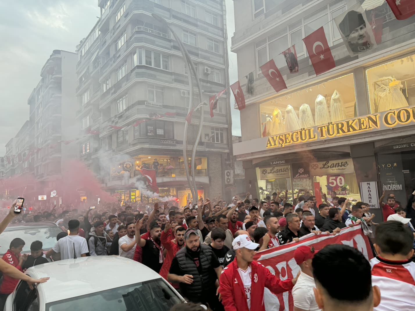 Samsunspor Haber: Samsun’da maç ateşi! Taraftarlardan görsel şölen