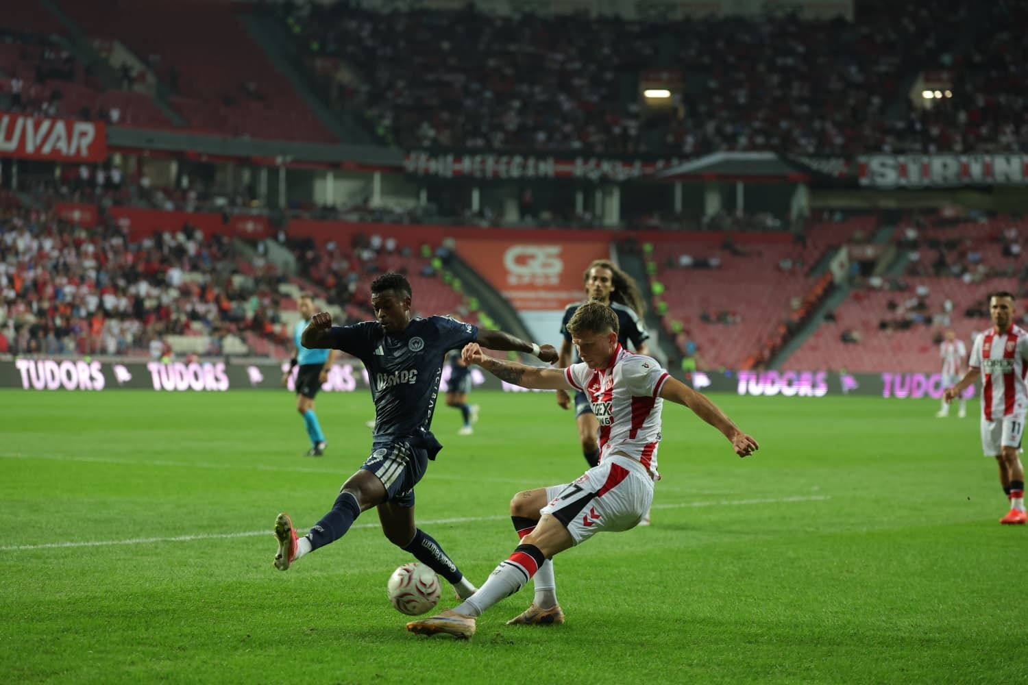 Samsunspor Haber: Samsunspor - Fenerbahçe maçında ilk yarı sona erdi! 0-1