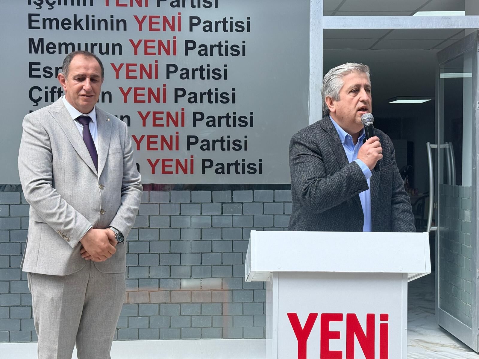 Samsun Haber: Yeni Parti Alaçam İlçe Başkanlığı açıldı