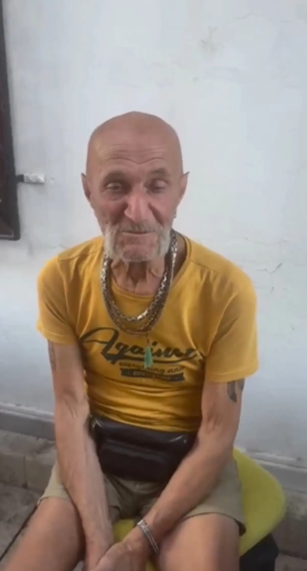 Yeşilçam’ın efsanesinden sevenlerini üzen görüntü!