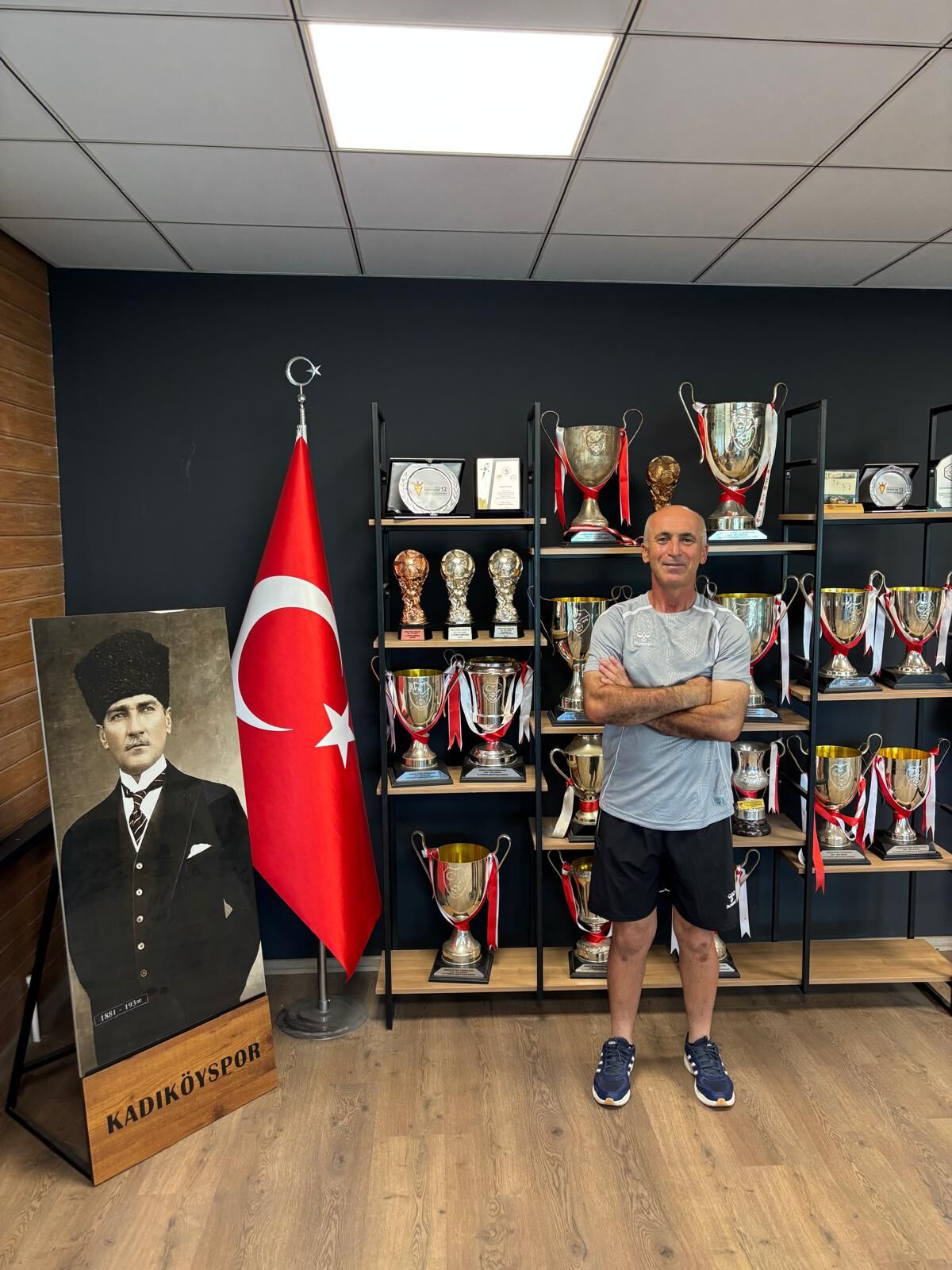 Yunus Şenocak Yeniden Kadıköyspor’da