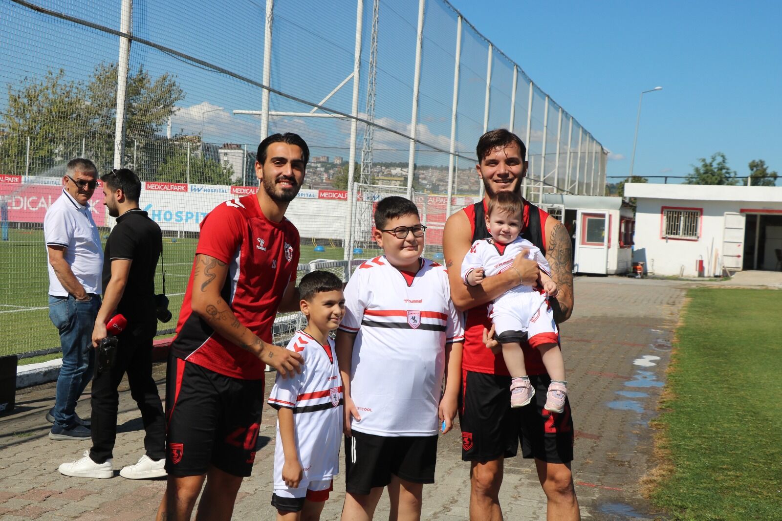 Samsunspor Haber: 14 aylık Zeynep Samsunspor’un neşe kaynağı oldu