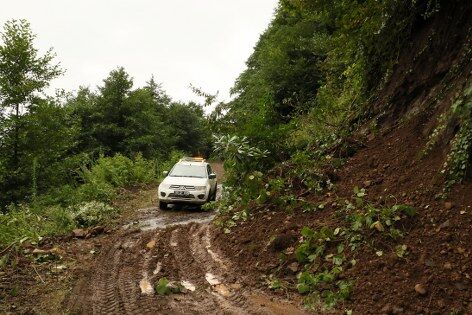 samsun haber: Samsun’da sağanak sonrası heyelan: Yollar ulaşıma kapandı