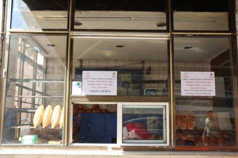 samsun haber: Samsun’da ihtiyaç sahiplerine ekmek ve ilaç desteği