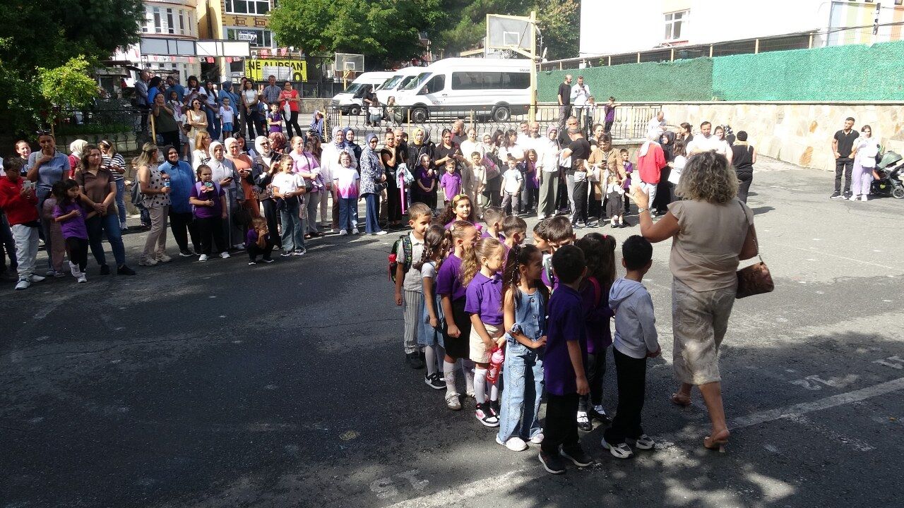 samsun haber: Samsun’da okul zili minikler için çaldı! 17 bin öğrenci ders başı yaptı