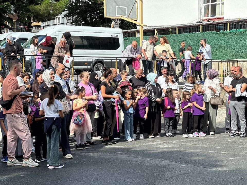 samsun haber: Samsun’da okul zili minikler için çaldı! 17 bin öğrenci ders başı yaptı