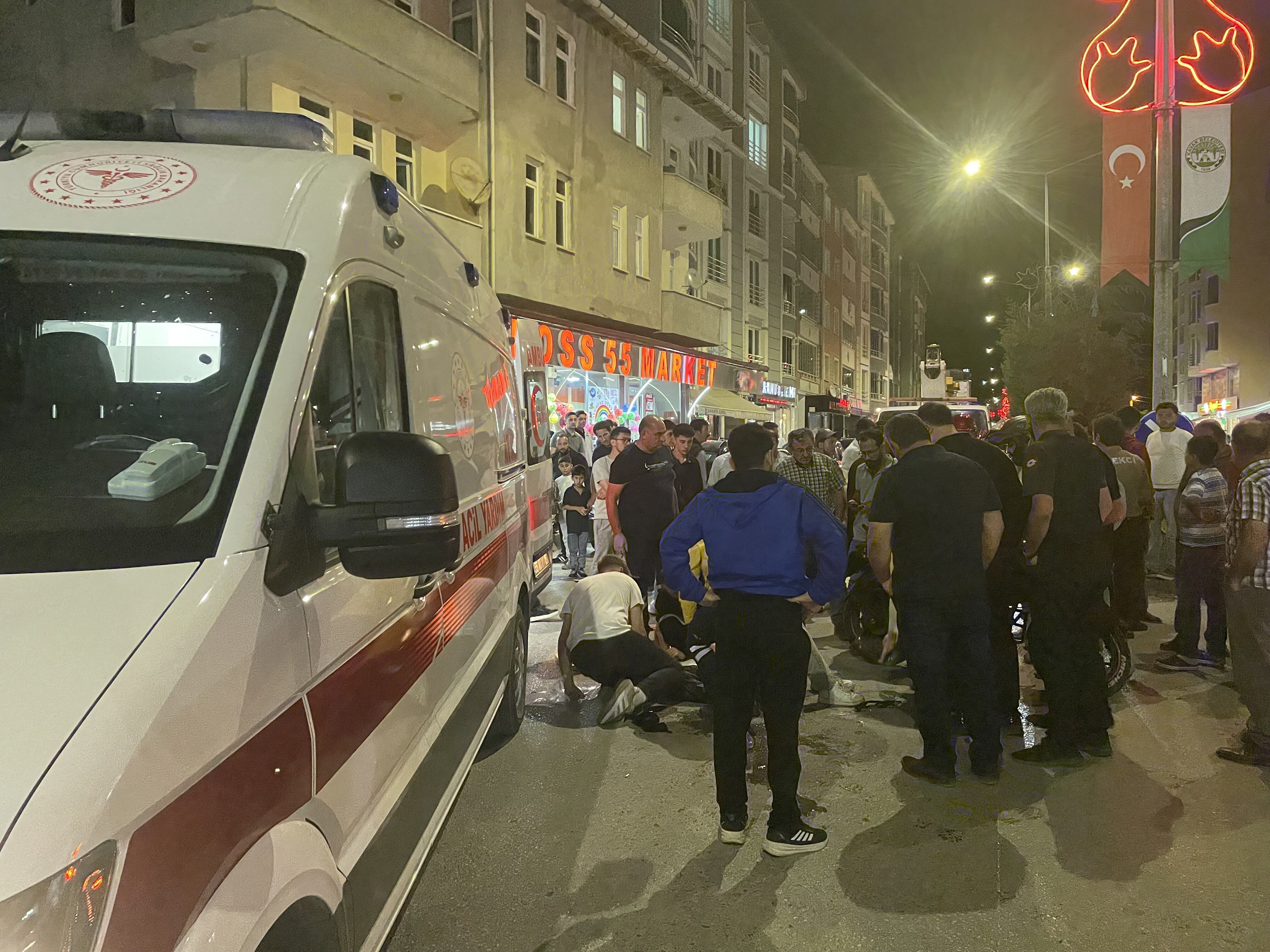 Samsun Haber: Samsun’da motosiklet otomobille çarpıştı!