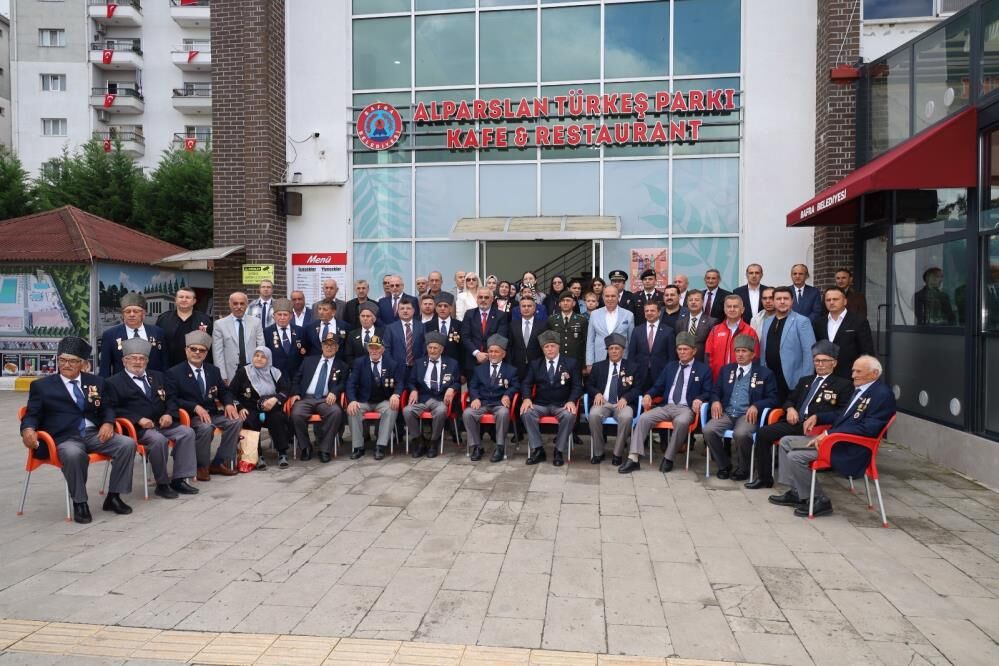 Bafra’da Gaziler Günü’nde kahramanlara vefa