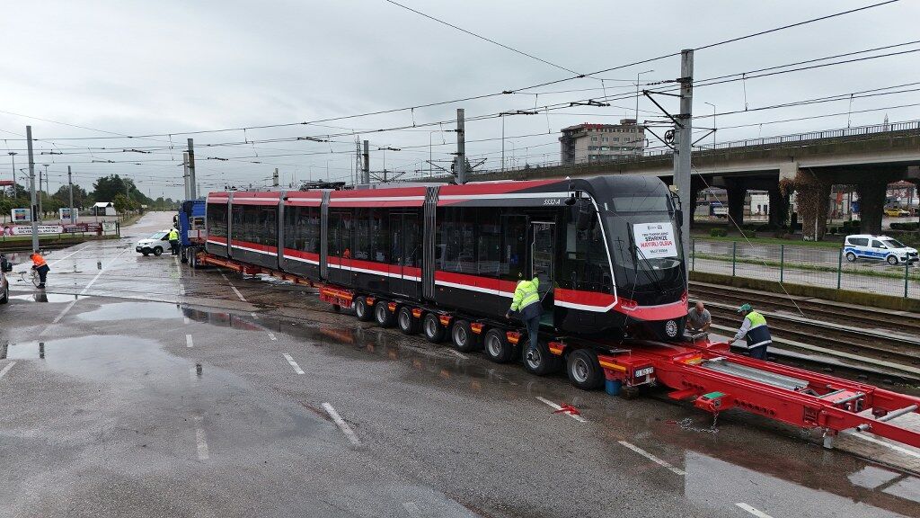 samsun haber Samsun’da tramvay seferberliği! 3. yeni araç raylara indi 