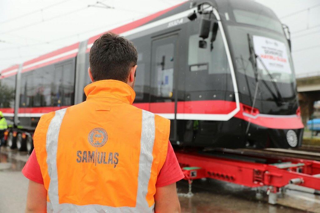 samsun haber Samsun’da tramvay seferberliği! 3. yeni araç raylara indi 