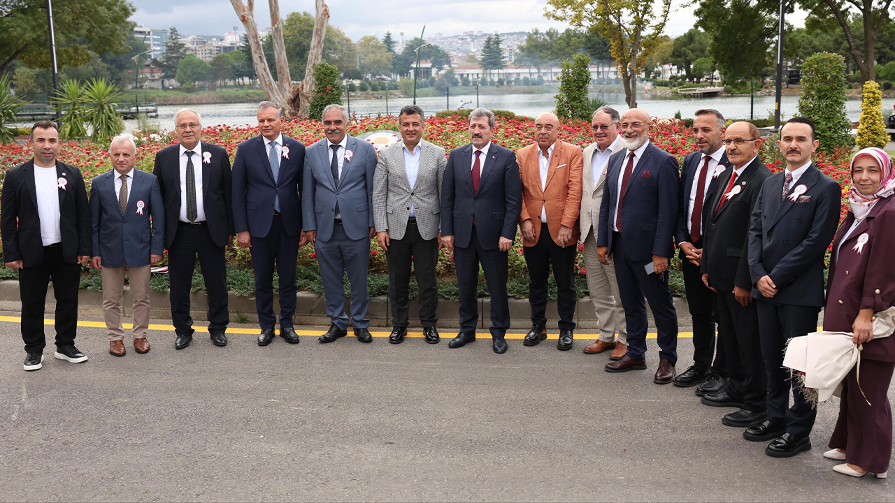 Samsun Haber: Ahilik Haftası’nda esnaf temsilcilerinden Halit Doğan’a ziyaret