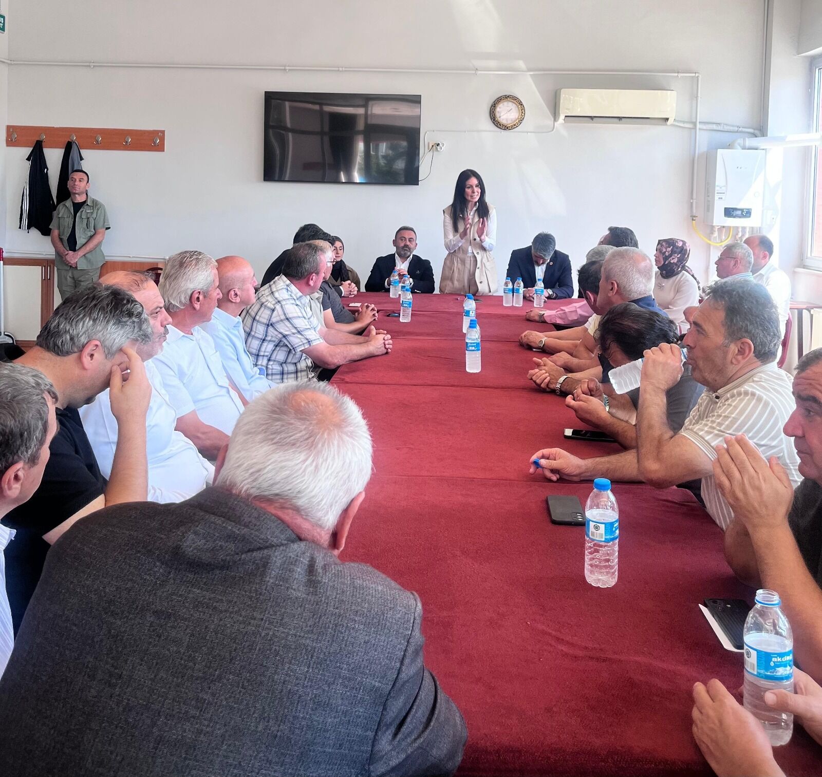 Samsun Haber: AK Partili Çiğdem Karaaslan Kavak’ın taleplerini dinledi