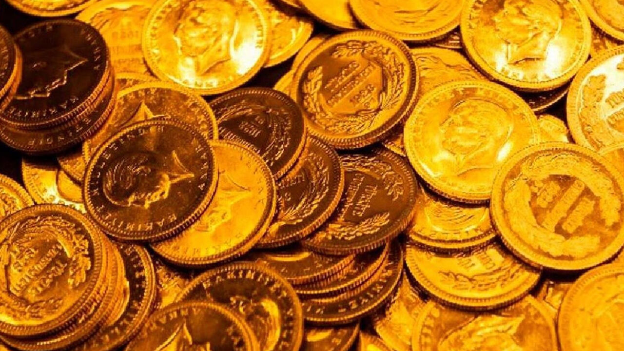 Altın fiyatları fırladı! Gram altın zirveyi zorluyor