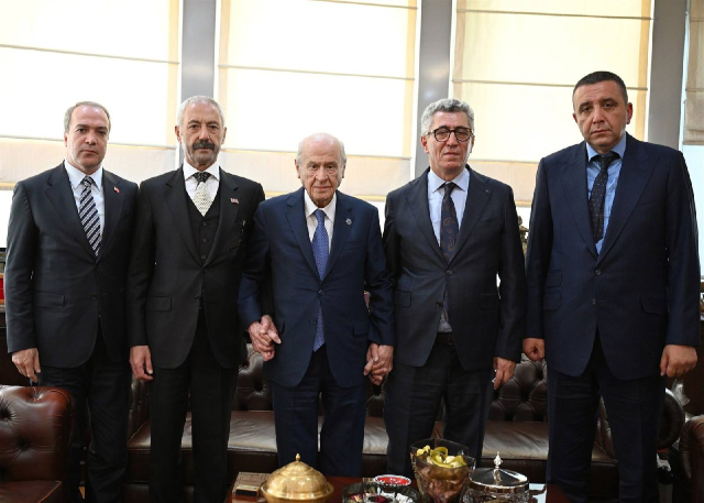 Bahçeli Bir Araya Getirdi! Sarallar Ve Şahinler, Mhp Genel Merkezi'nde Barıştı 1
