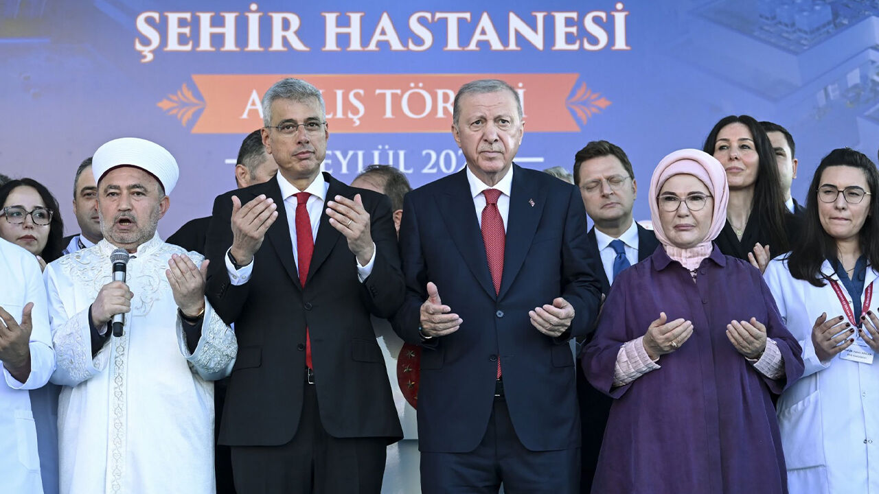 samsun haber: Bakan Memişoğlu'ndan Samsun Şehir Hastanesi paylaşımı: "Aşkla koşanların eseri"