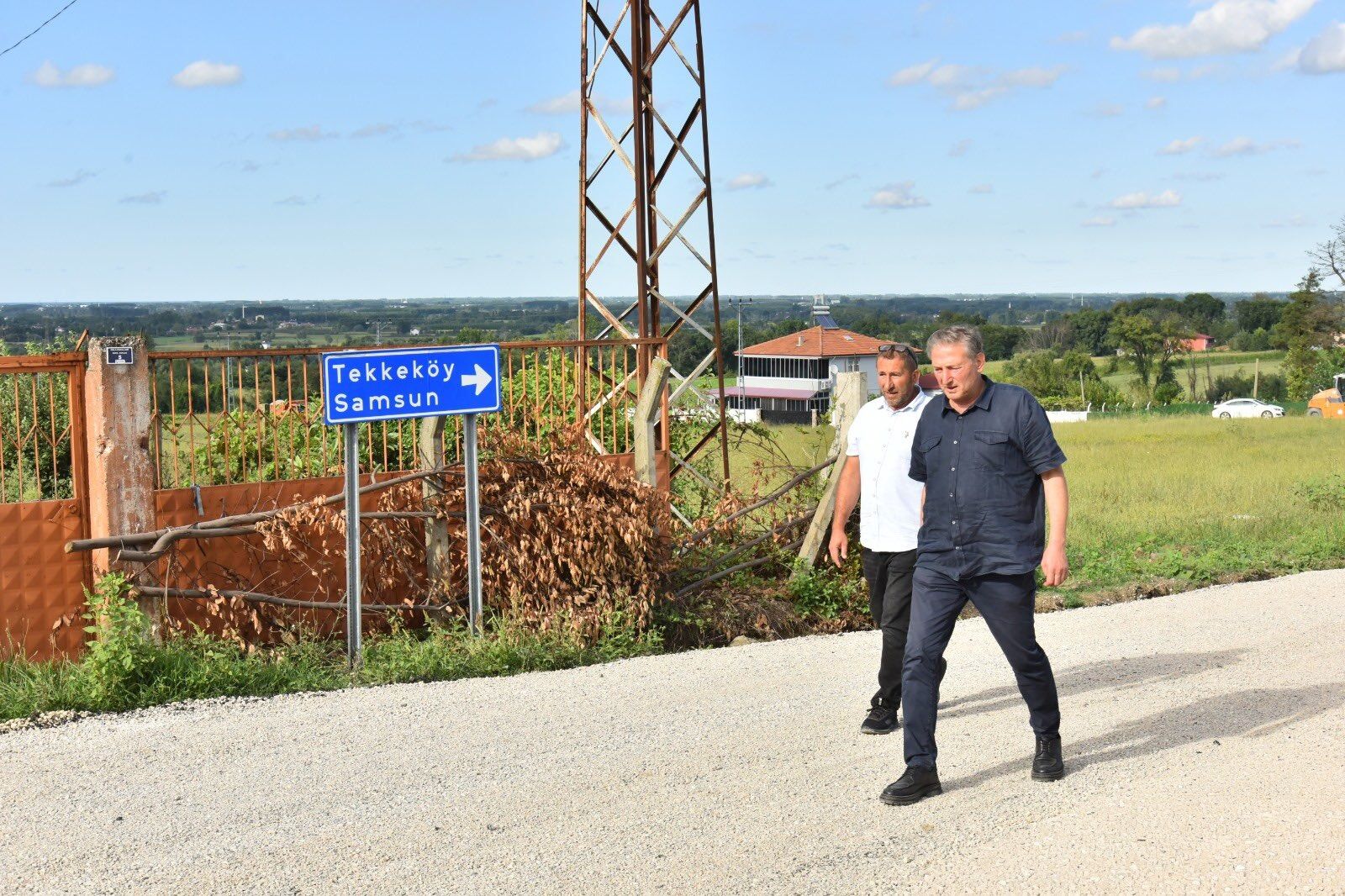 Samsun Haber: Başkan Mustafa Candal: İlçe yollarını yenilemeye devam edeceğiz