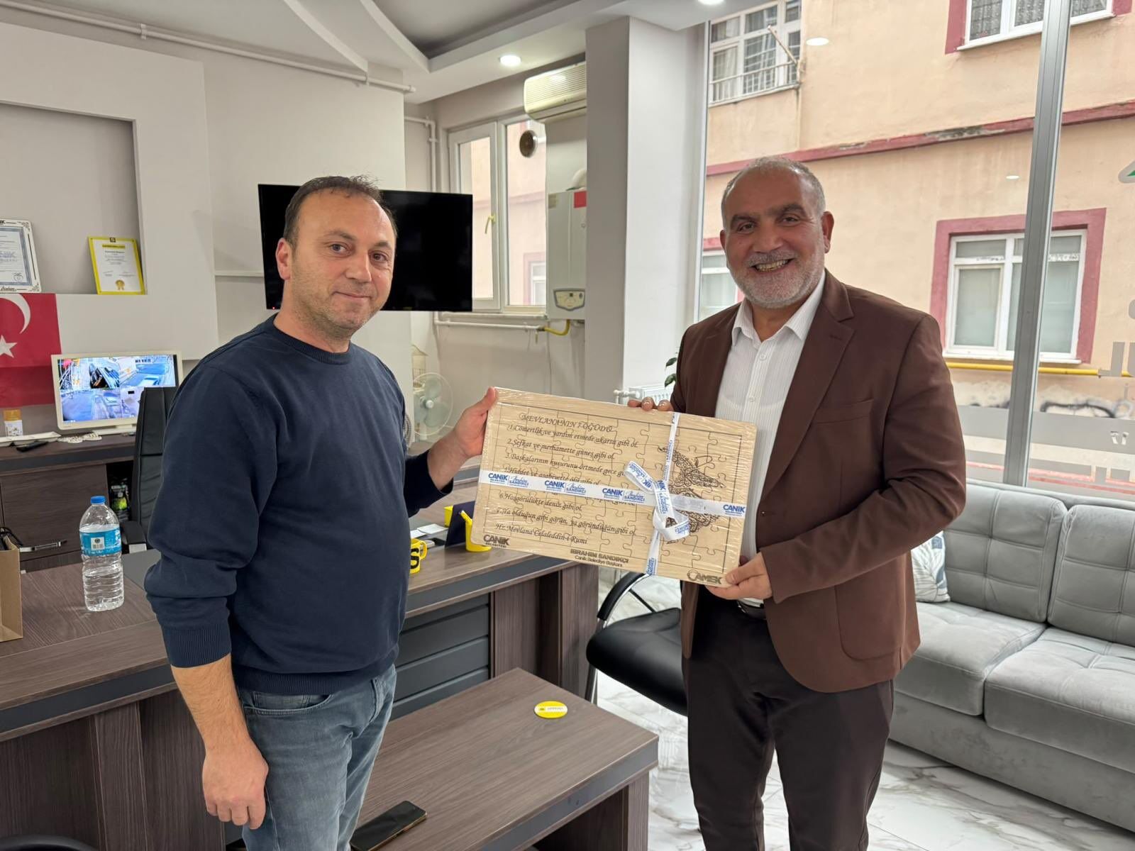 Samsun Haber: Canik Belediye Başkanı İbrahim Sandıkçı’dan esnafa ziyaret