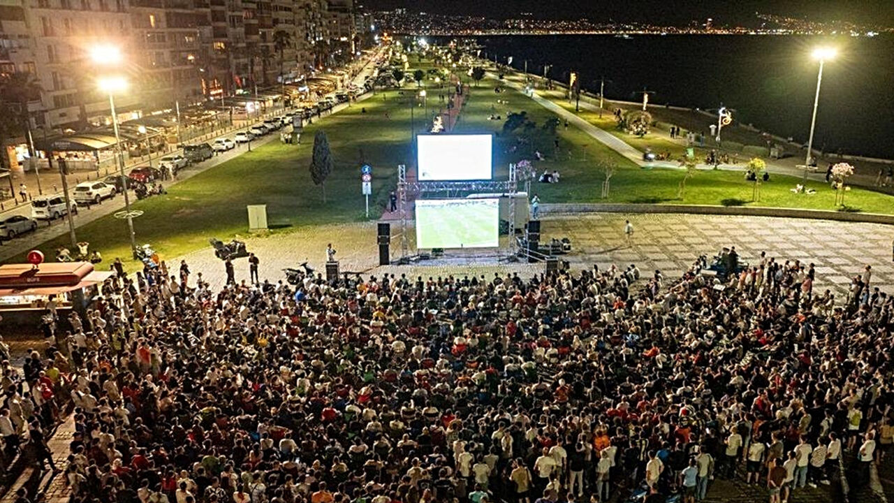 Samsun Haber: Samsun’da milli maç heyecanı dev ekranda yaşanacak