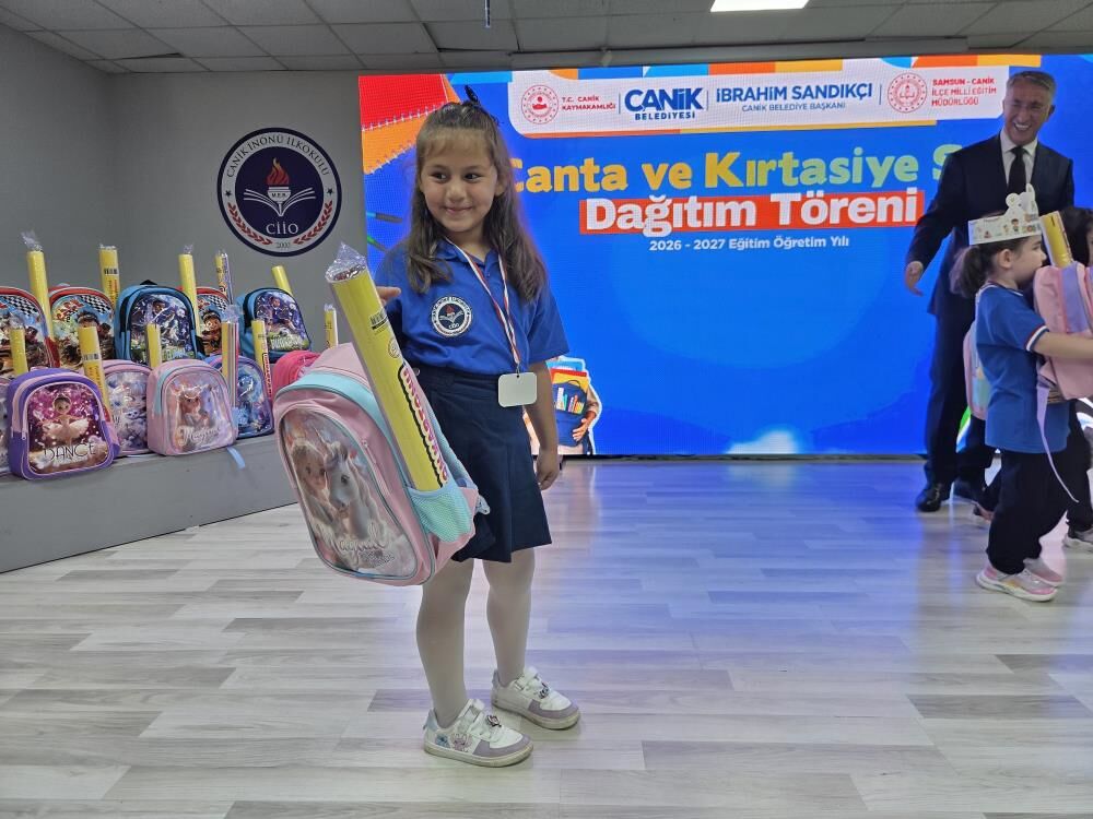 Samsun Haber: Canik’te öğrencilere çanta ve kırtasiye sürprizi
