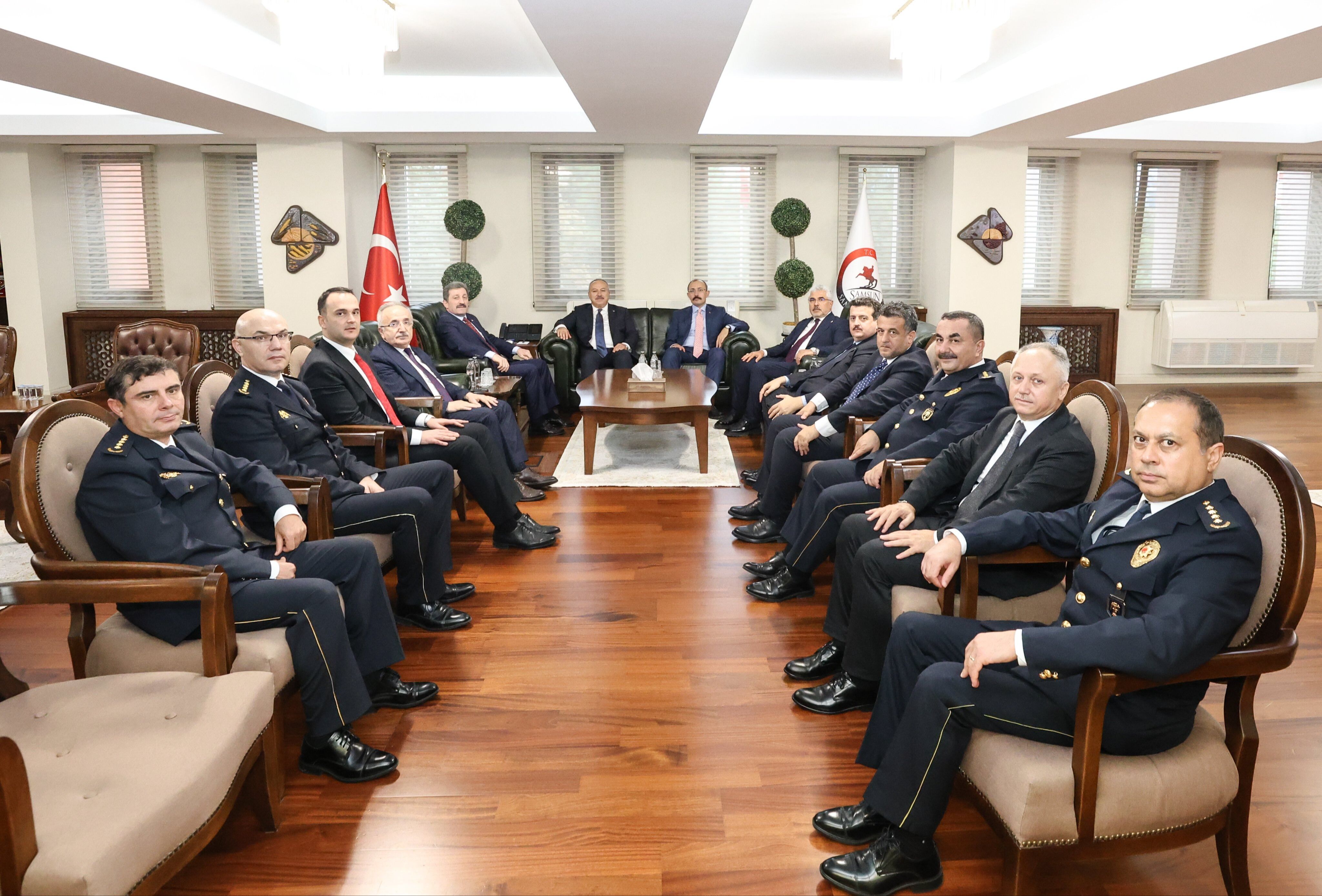 Samsun Haber: Samsun’da emniyet gündemi: Üst düzey heyet Valilikte