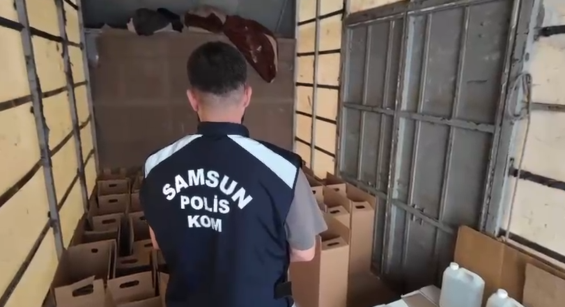 samsun haber: İlkadım ve Tekkeköy’de operasyon! Tonlarca etil alkol bulundu