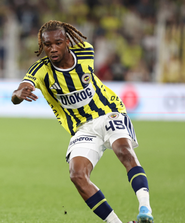 Fenerbahçe'de 8-0 sonrası sürpriz ayrılık! Yıldız isim gitmek istiyor