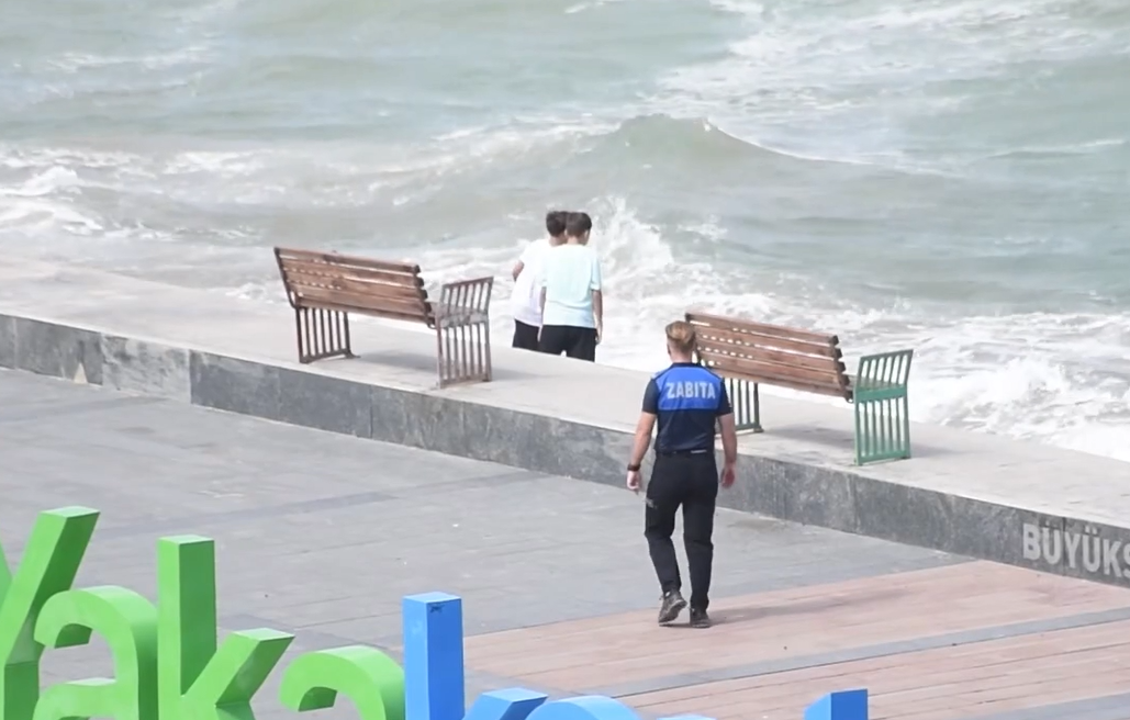 Samsun’da tehlikeli oyun! Zabıta hemen müdahale etti