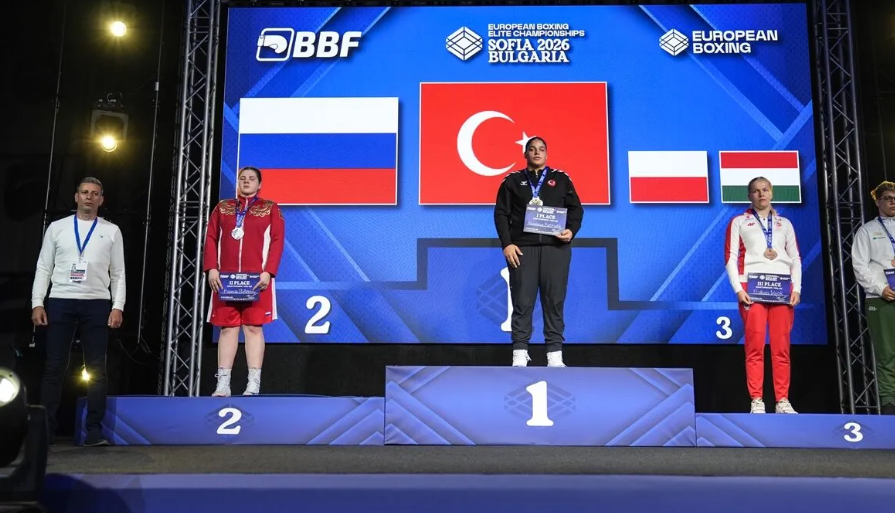 Milli boksör Havvanur Kethüda Avrupa şampiyonu oldu