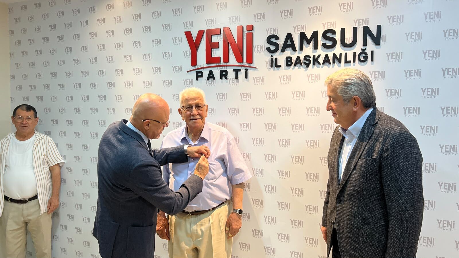 Samsun Haber: Samsun Milletvekili Murat Çan’dan YENİ Parti’ye yeni katılımlar mesajı