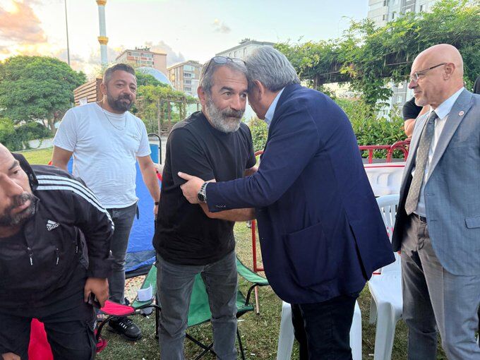 samsun haber 5 aydır maaş bekliyorlar! Dr. Murat Çan işçilere destek
