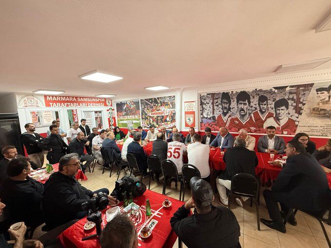 Dr. Mehmet Muş, Esenyurt’ta Samsunspor taraftarlarıyla buluştu