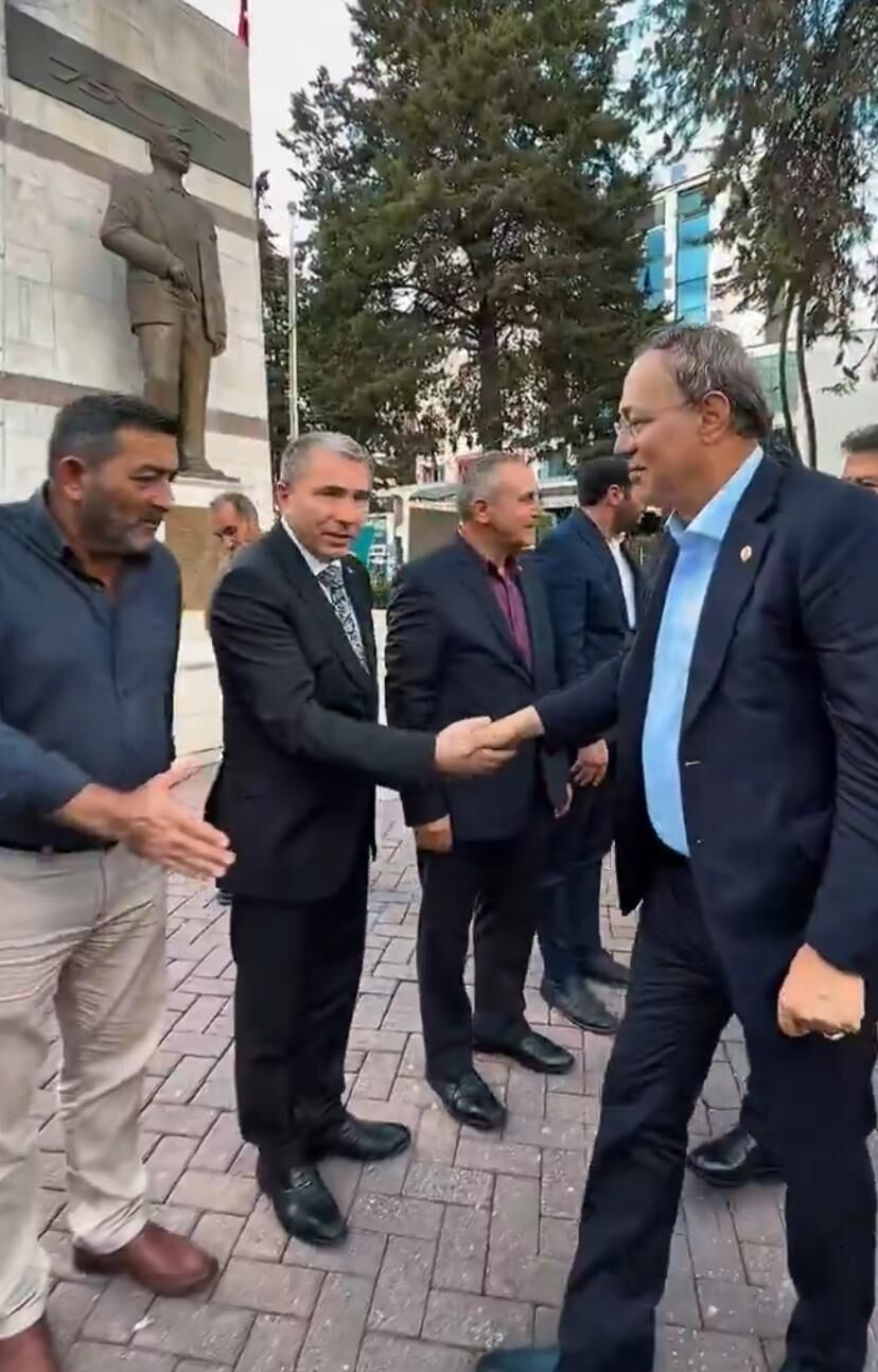 Samsun Haber: MHP’li İlyas Topsakal’dan Samsun’da yoğun mesai