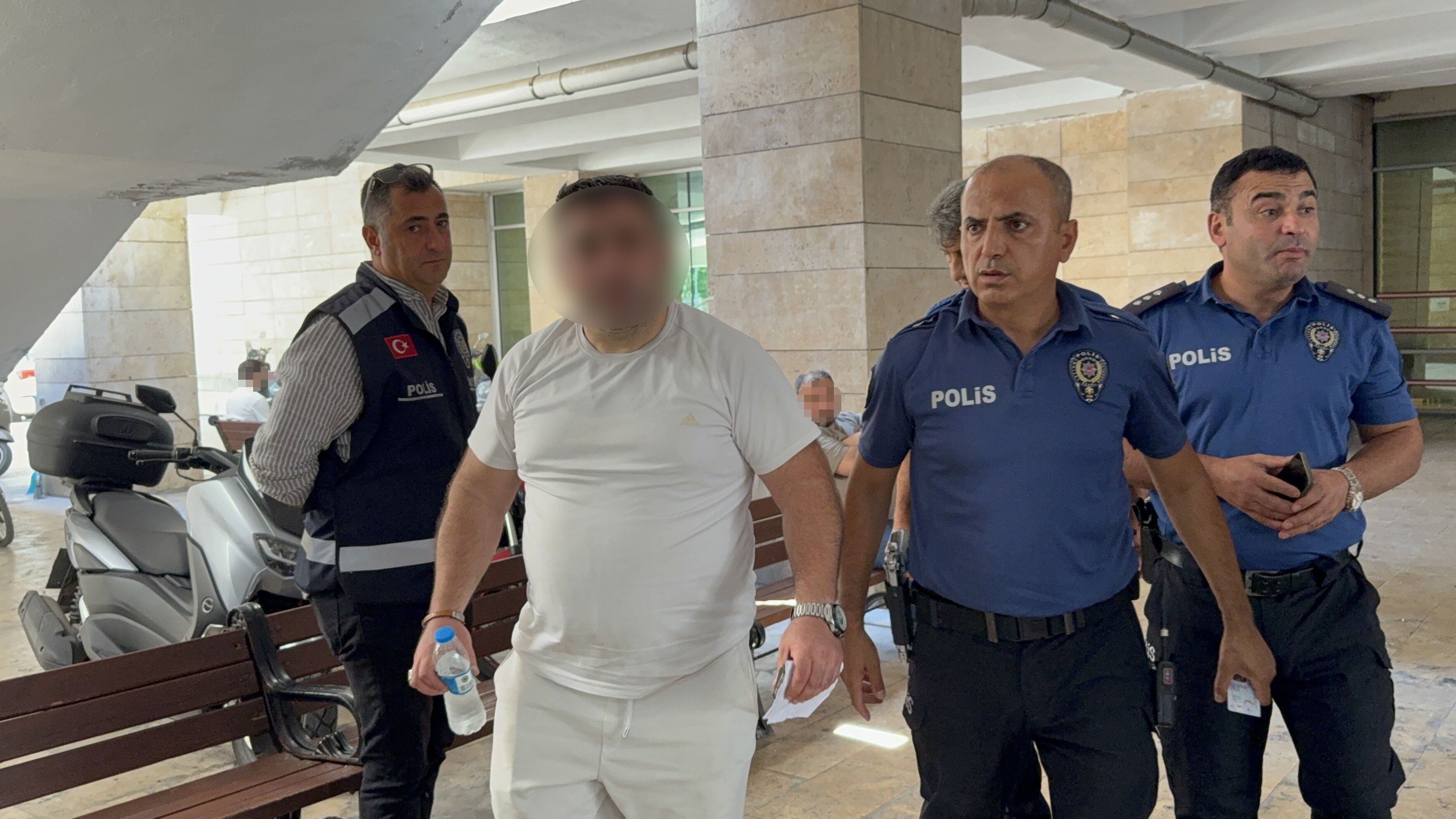 Samsun Haber:Samsun Adliyesi'nde hareketli dakikalar! Son anda önlendi